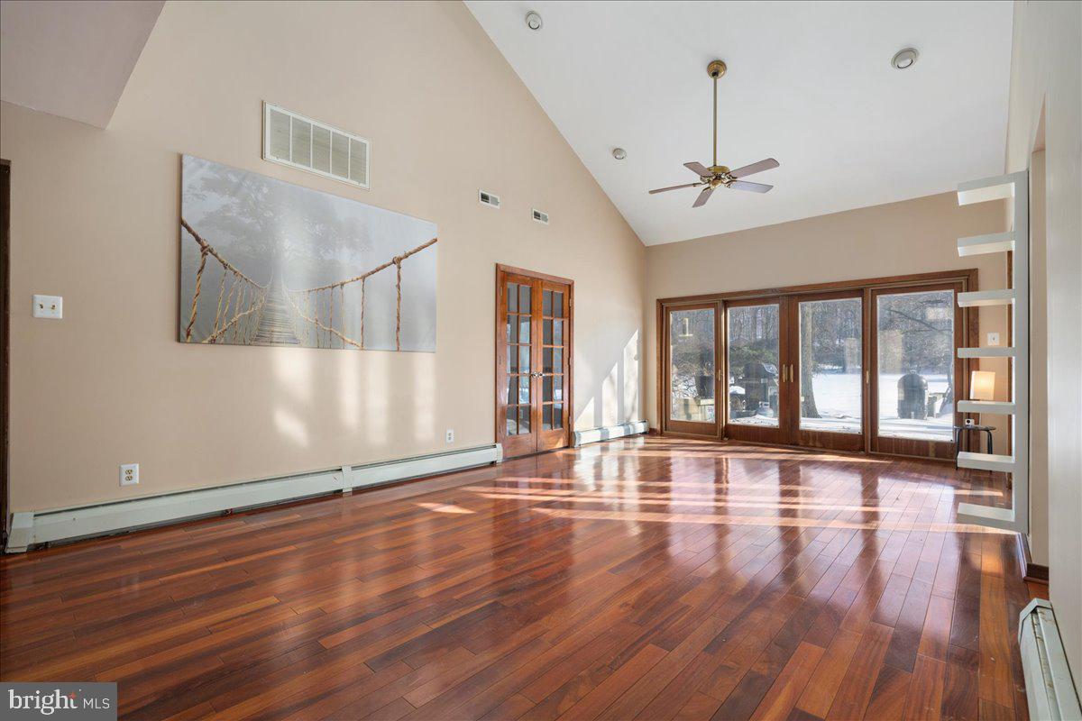 2096 Holicong Road New Hope, PA 18938 - Photo 14 of 46 Family Room