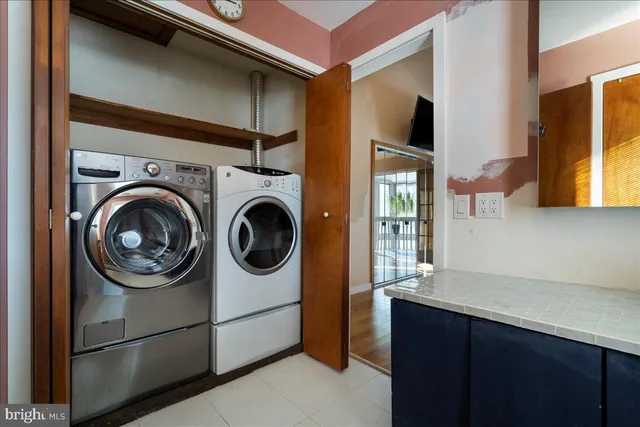 $1,075,000 | 2096 Holicong Road, New Hope, PA 18938