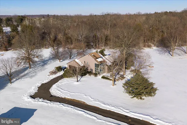 $1,075,000 | 2096 Holicong Road, New Hope, PA 18938