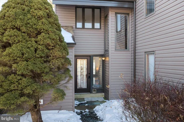 $1,075,000 | 2096 Holicong Road, New Hope, PA 18938