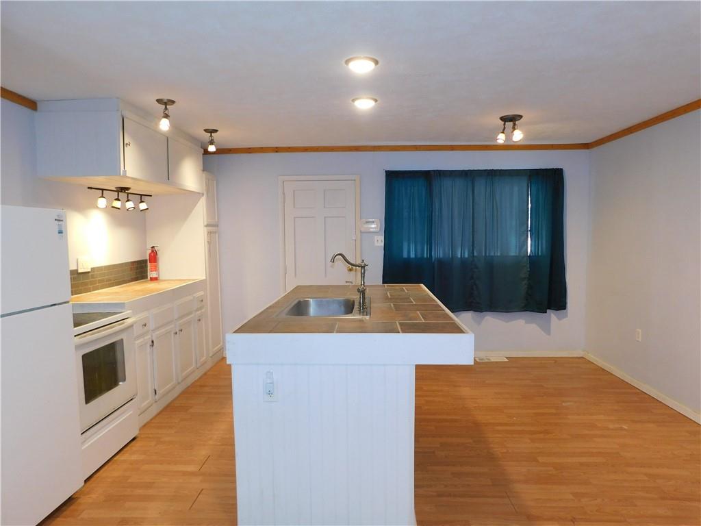 35 Pershing Avenue Uniontown, PA 15401 - Photo 13 of 28