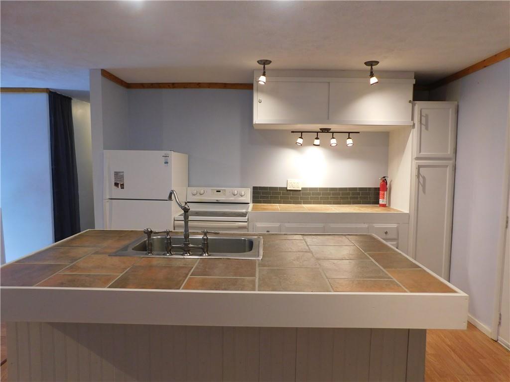 35 Pershing Avenue Uniontown, PA 15401 - Photo 16 of 28