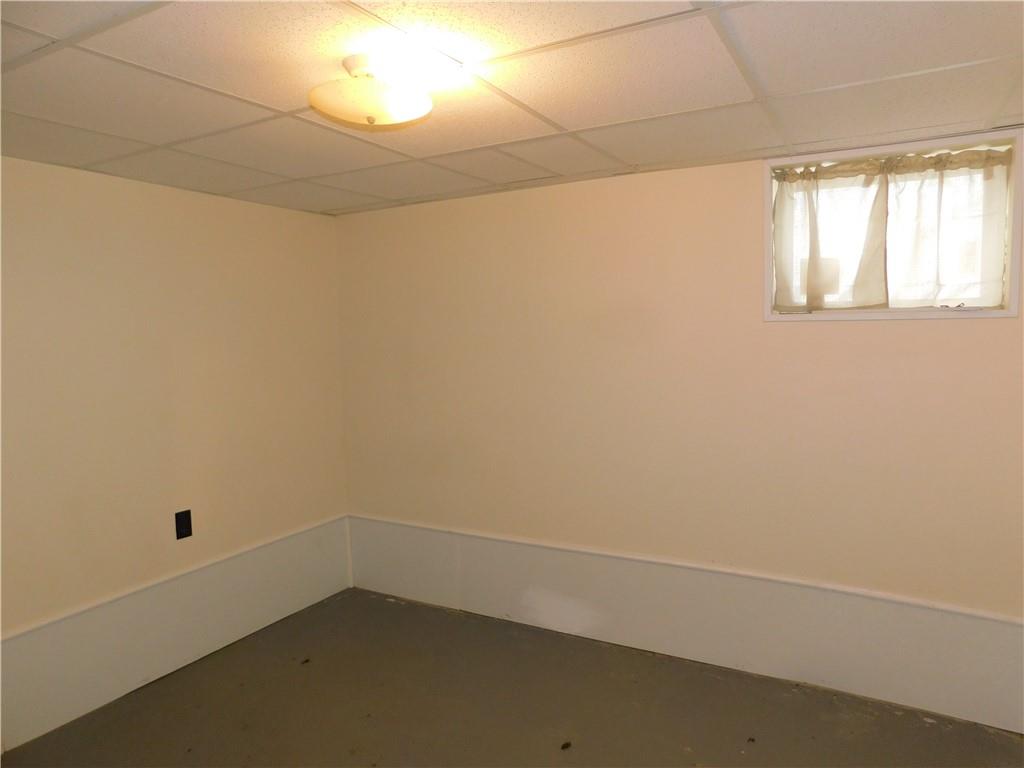 35 Pershing Avenue Uniontown, PA 15401 - Photo 19 of 28