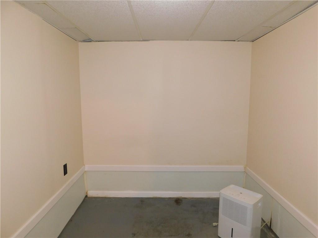 35 Pershing Avenue Uniontown, PA 15401 - Photo 20 of 28