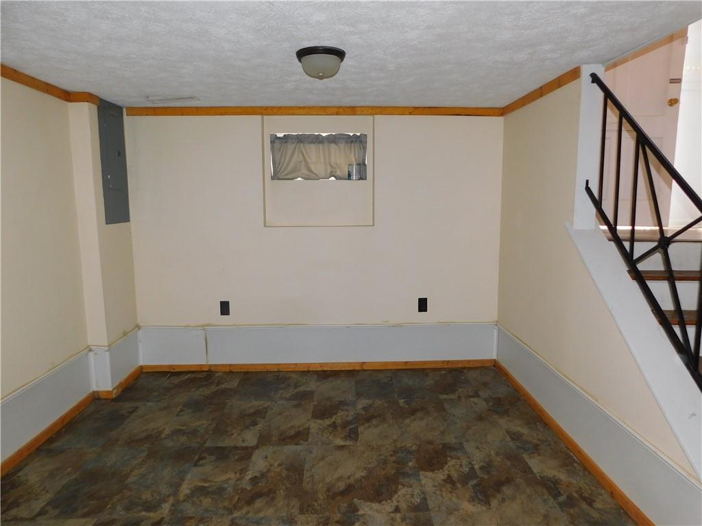 35 Pershing Avenue Uniontown, PA 15401 - Photo 26 of 28
