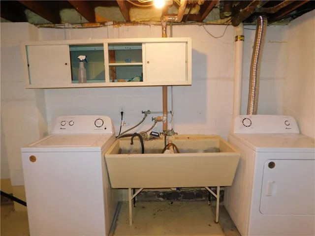 $79,900 | 35 Pershing Avenue, Uniontown, PA 15401