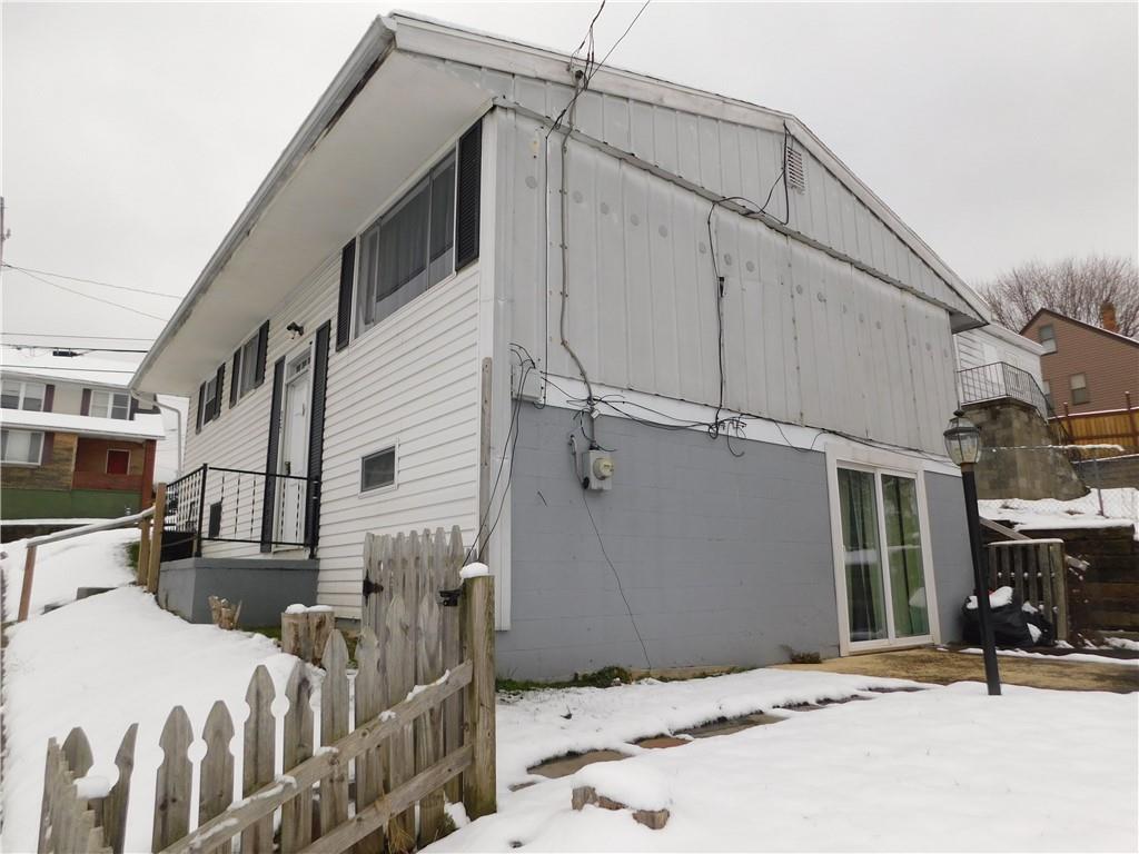 35 Pershing Avenue Uniontown, PA 15401 - Photo 8 of 28