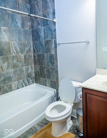 $790,000 | 6677 West May Apple Drive, McCordsville, IN 46055