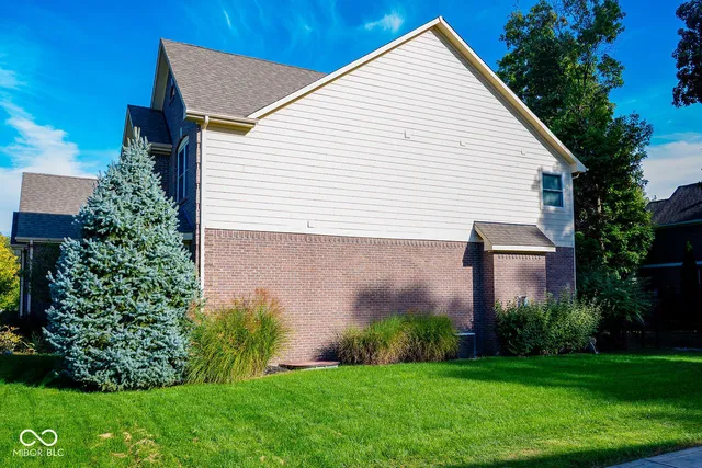 $790,000 | 6677 West May Apple Drive, McCordsville, IN 46055