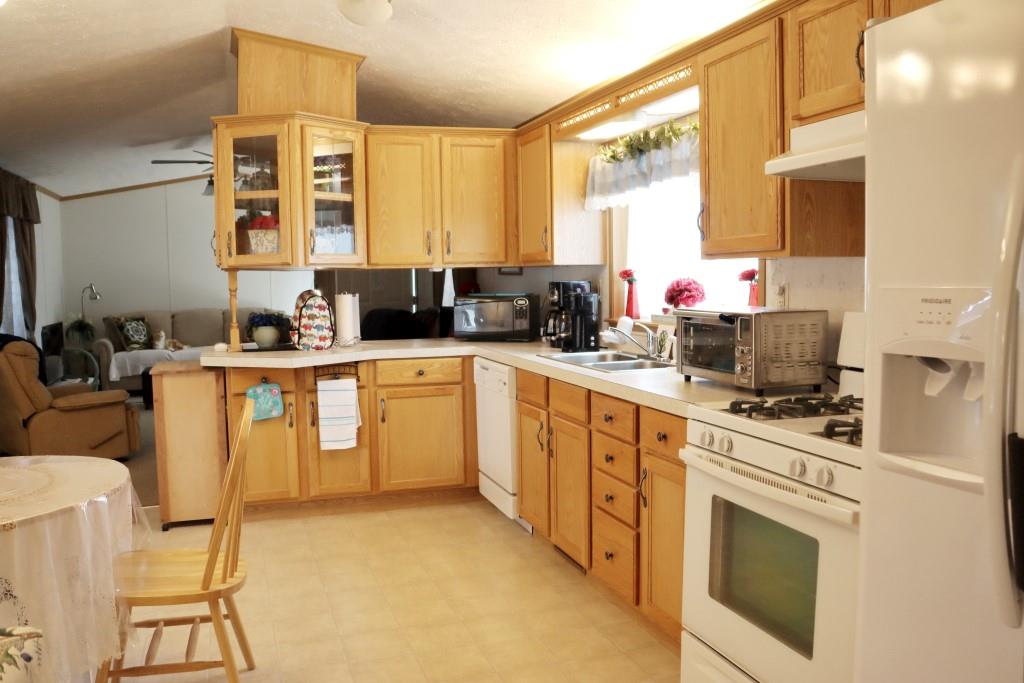 119 Hindman Road Butler, PA 16001 - Photo 3 of 6 Gallery Image 3