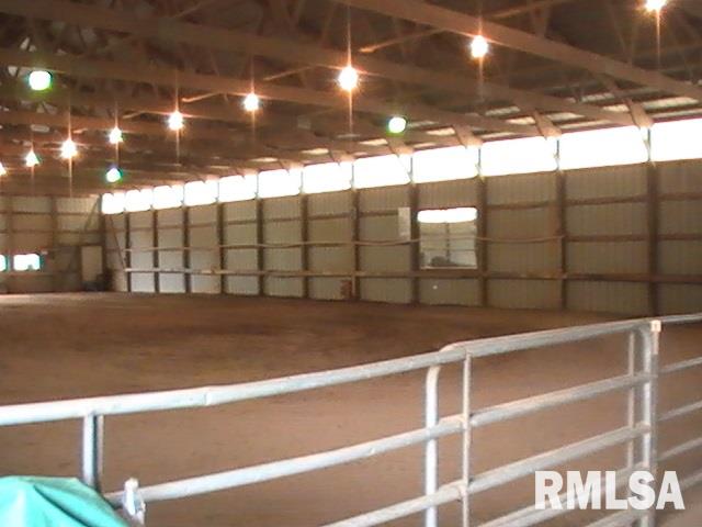 386 Kapraun Road Metamora, IL 61548 - Photo 5 of 35