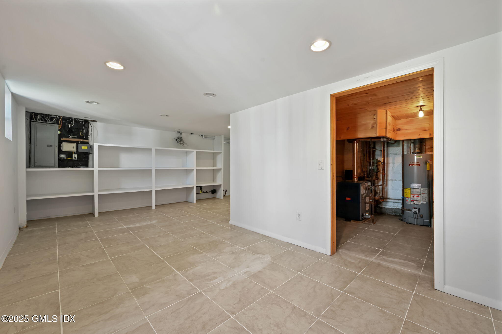 30 High Street Greenwich, CT 06830 - Photo 33 of 48 Lower Level