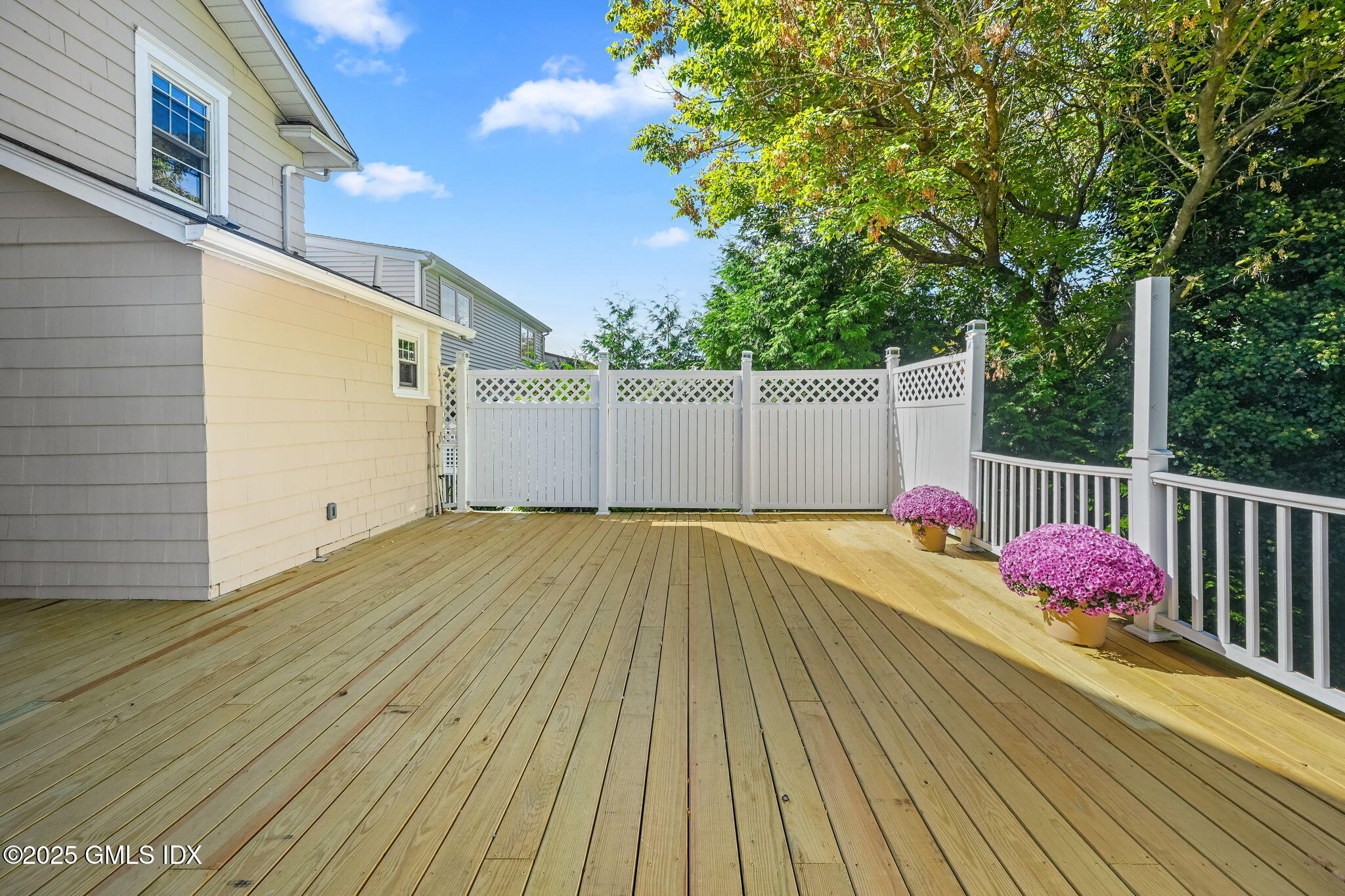 30 High Street Greenwich, CT 06830 - Photo 36 of 48 Deck