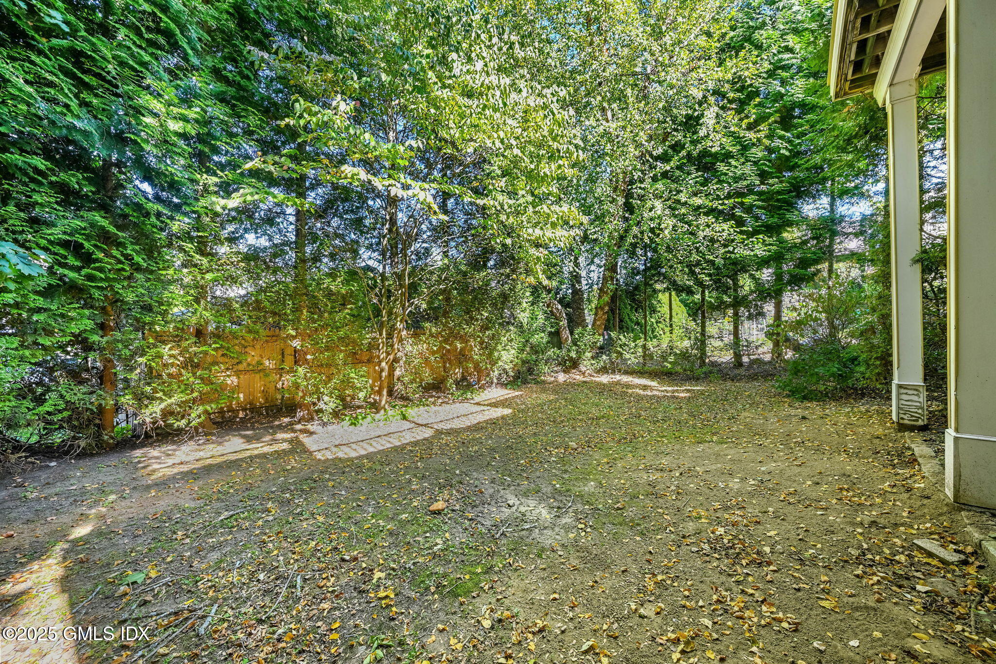 30 High Street Greenwich, CT 06830 - Photo 38 of 48 Backyard