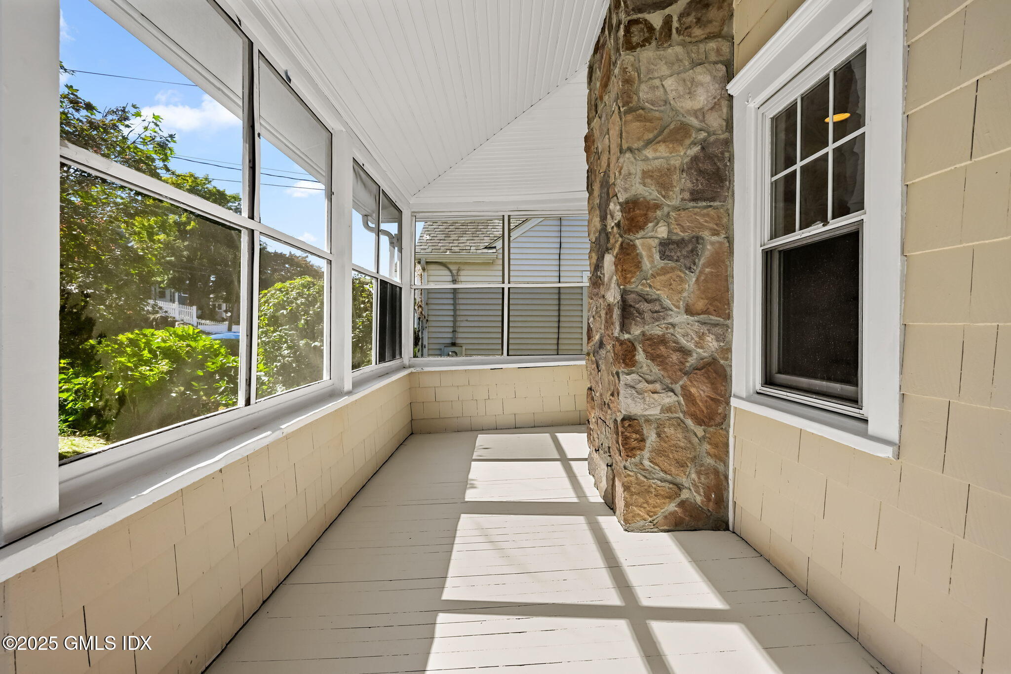 30 High Street Greenwich, CT 06830 - Photo 4 of 48 Front Enclosed Porch