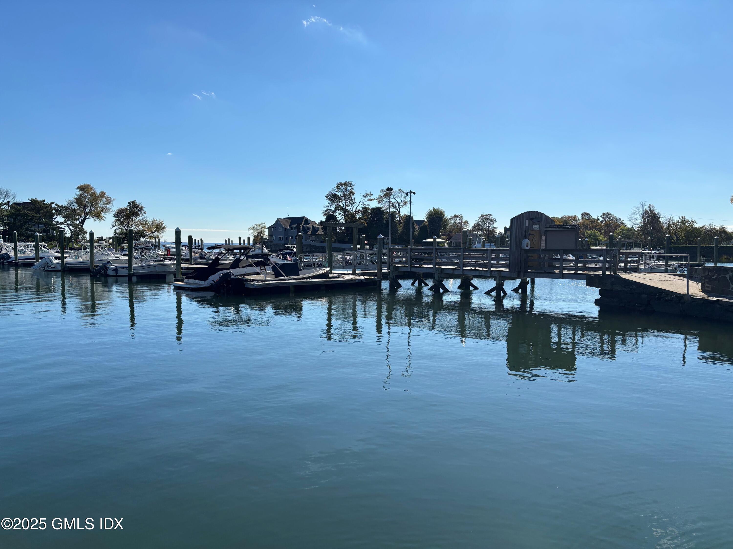 30 High Street Greenwich, CT 06830 - Photo 41 of 48 Byram Boat Dock
