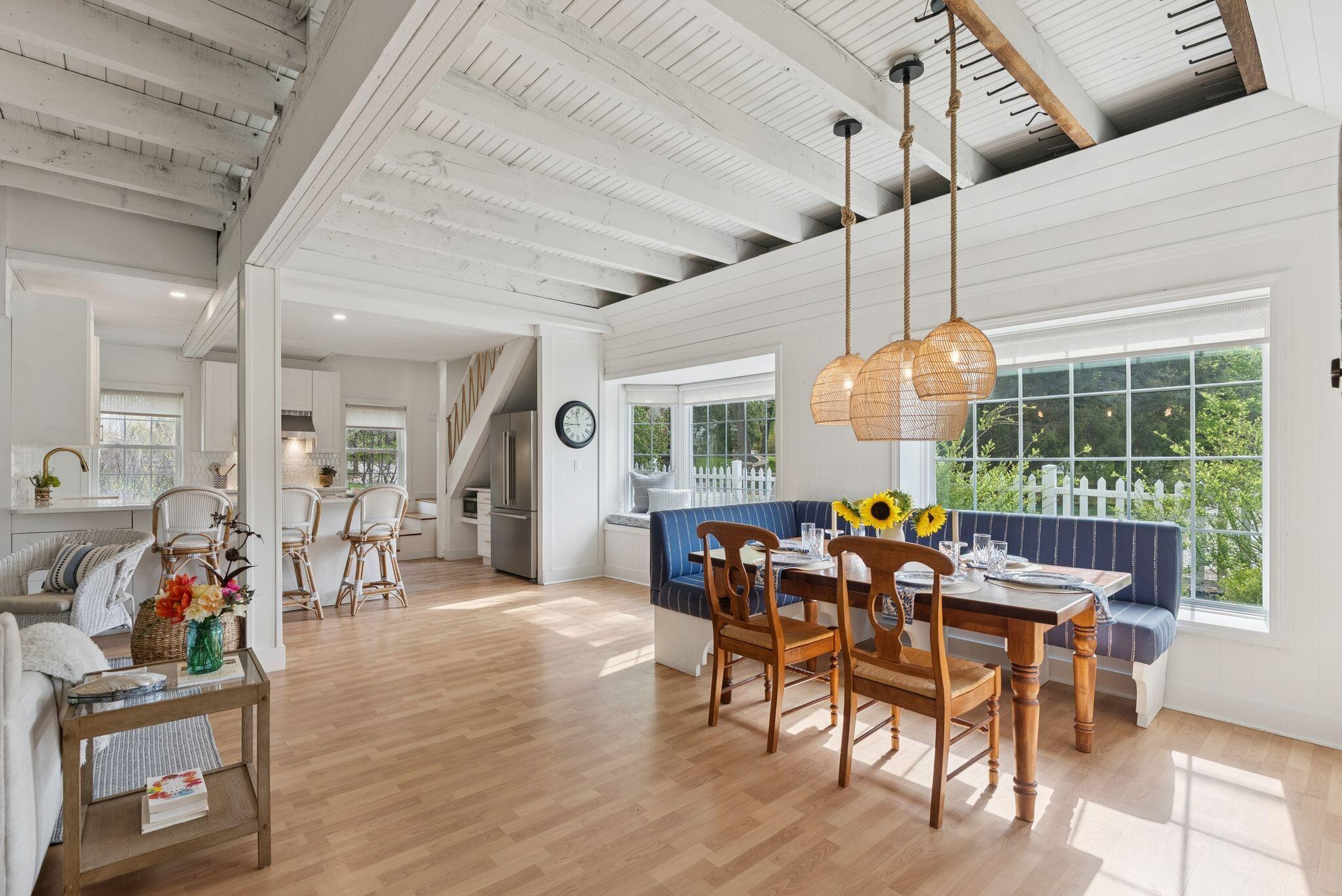 17 Sea Road Kennebunk, ME 04043 - Photo 3 of 34 22_DSC01228