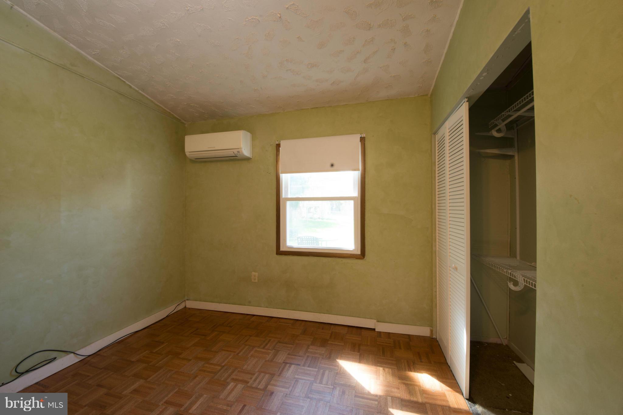 9306 Bethel Road Frederick, MD 21702 - Photo 15 of 19 an empty room with a window