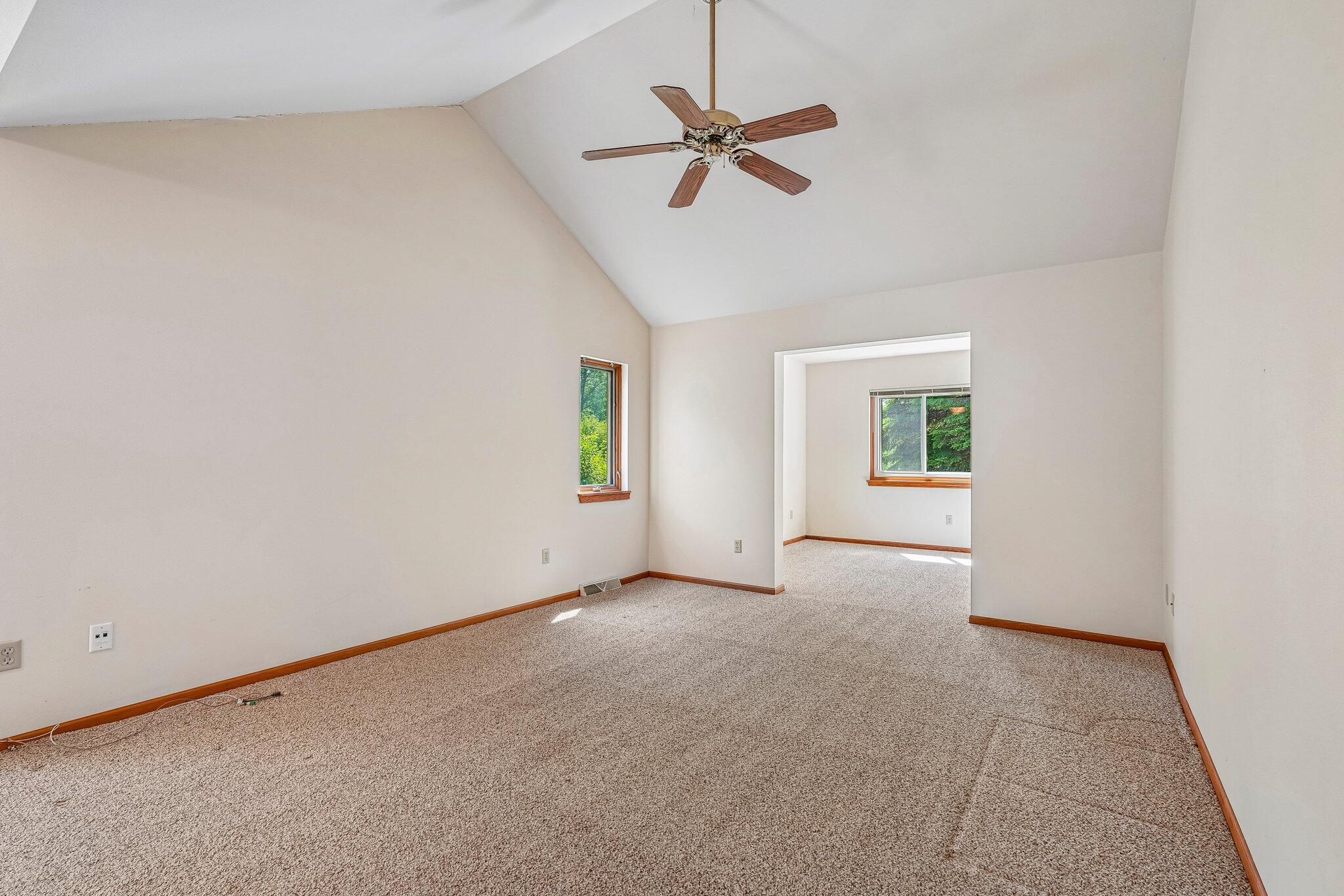 7017 West Hummingbird Court Milwaukee, WI 53223 - Photo 4 of 38 Living Room