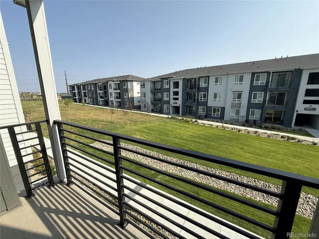a view of a building entryway
