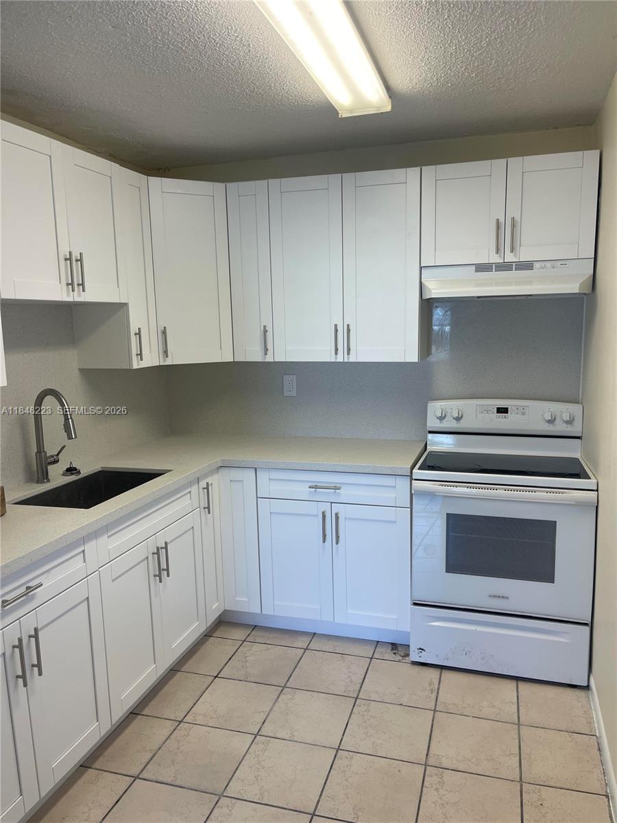1325 West 68th Street, Unit 221 Hialeah, FL 33014 - Photo 4 of 16 Photo 4
