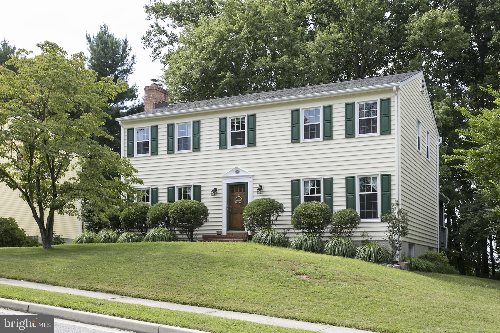 10834 Sandringham Road Cockeysville, MD 21030 - Photo 1 of 29 Exterior (Front)