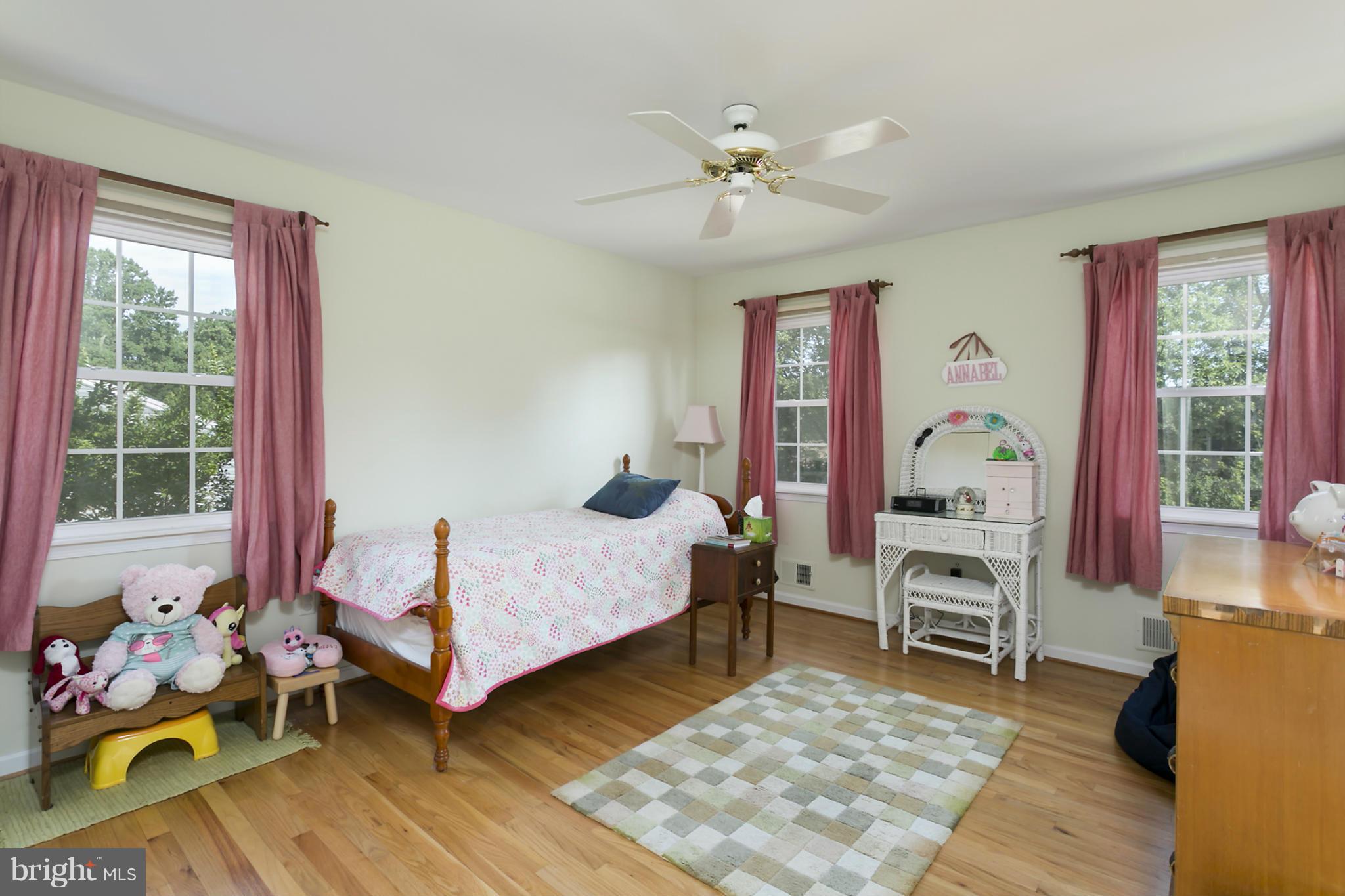 10834 Sandringham Road Cockeysville, MD 21030 - Photo 17 of 29 Bedroom