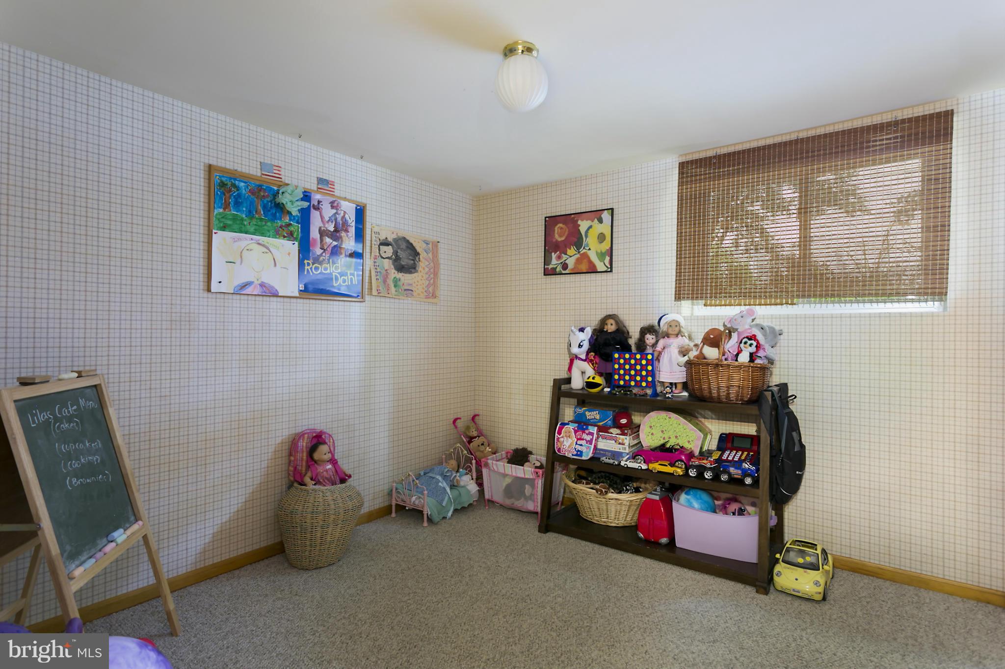 10834 Sandringham Road Cockeysville, MD 21030 - Photo 24 of 29 Bedroom