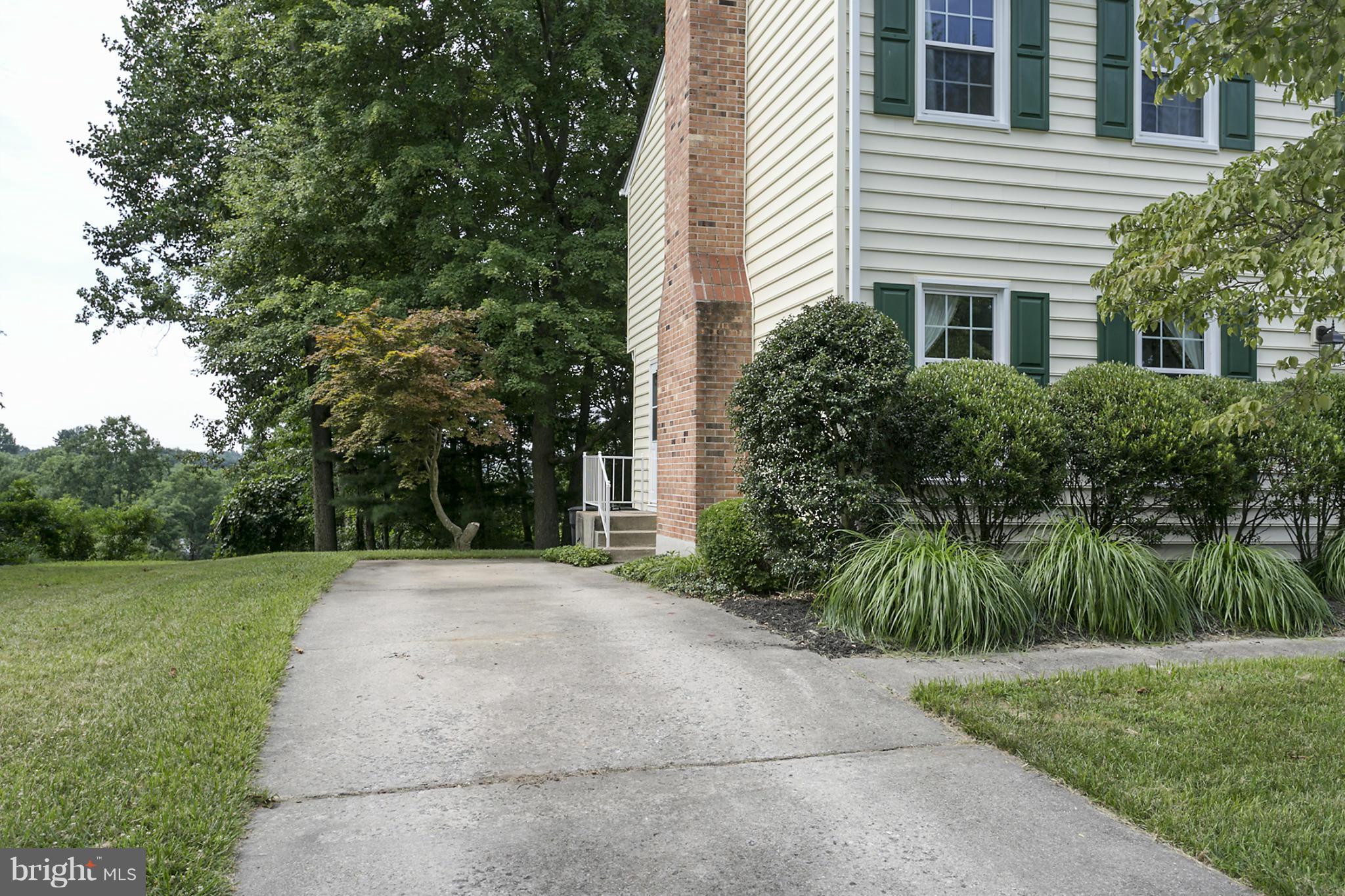 10834 Sandringham Road Cockeysville, MD 21030 - Photo 29 of 29 Exterior (Front)
