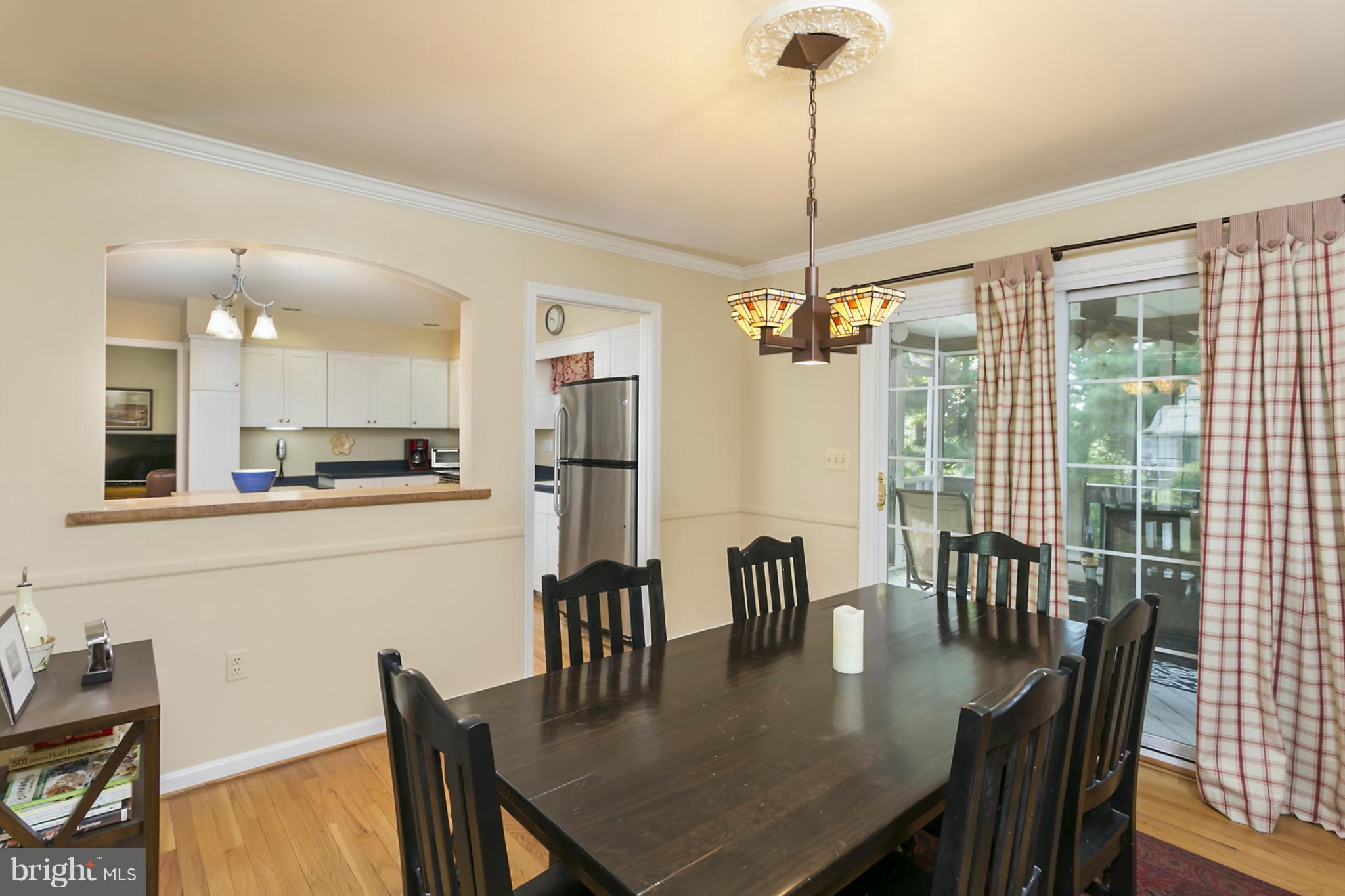 10834 Sandringham Road Cockeysville, MD 21030 - Photo 4 of 29 Dining Room