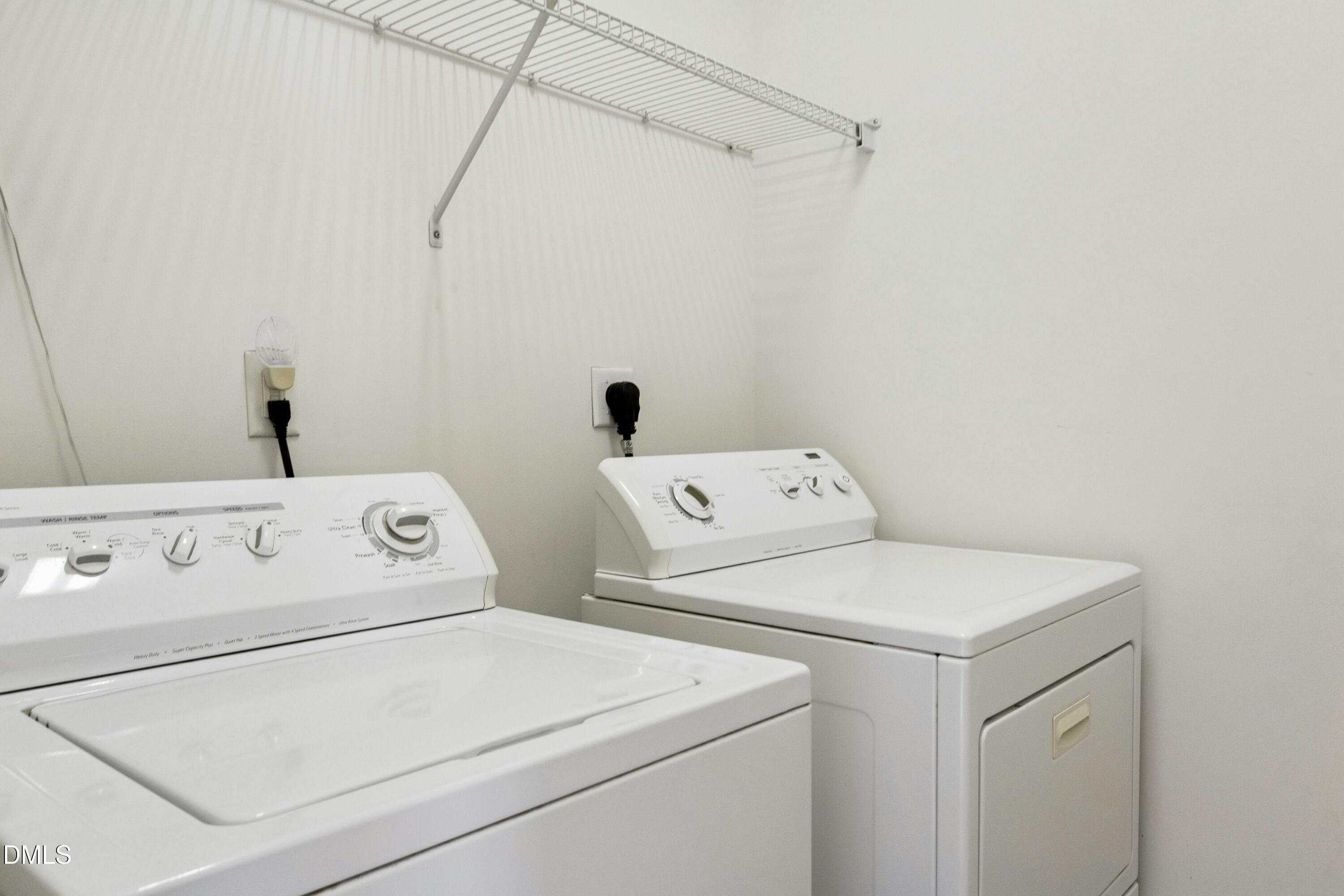 309 Bridgegate Drive Cary, NC 27519 - Photo 32 of 42 030-489428-IMG_1055