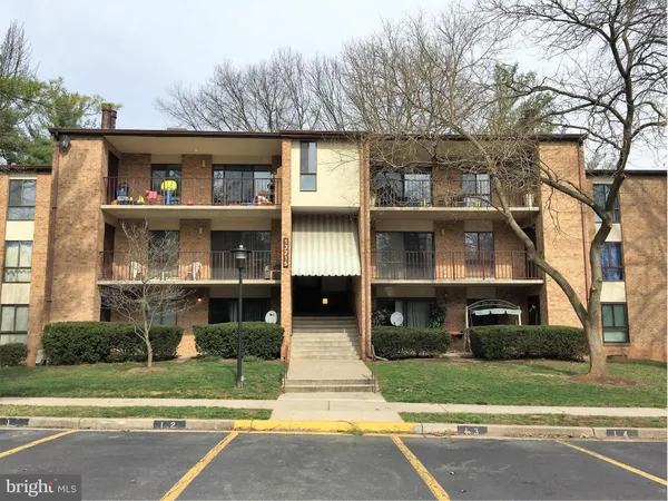 $2,150 | 13215 Dairymaid Drive, Unit 302, Germantown, MD 20874