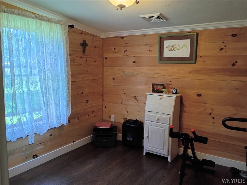 9106 Arthur Jenkins Road Lenox, NY 13032 - Photo 7 of 36