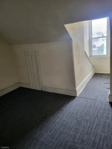 $2,300 | 258 Chambers Street, Phillipsburg, NJ 08865