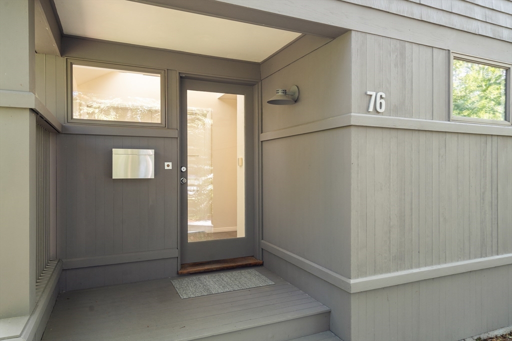 76 Norfolk Road Brookline, MA 02467 - Photo 17 of 24