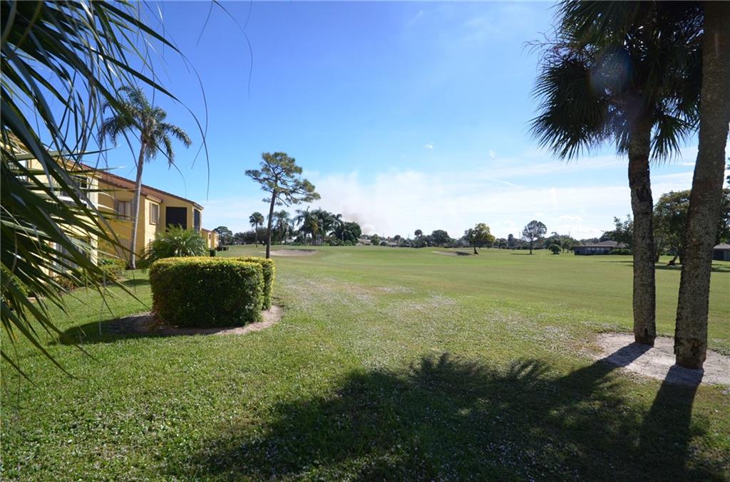 5333 Southeast Miles Grant Road, Unit I104 Stuart, FL 34997 - Photo 24 of 24 Gallery Image 24
