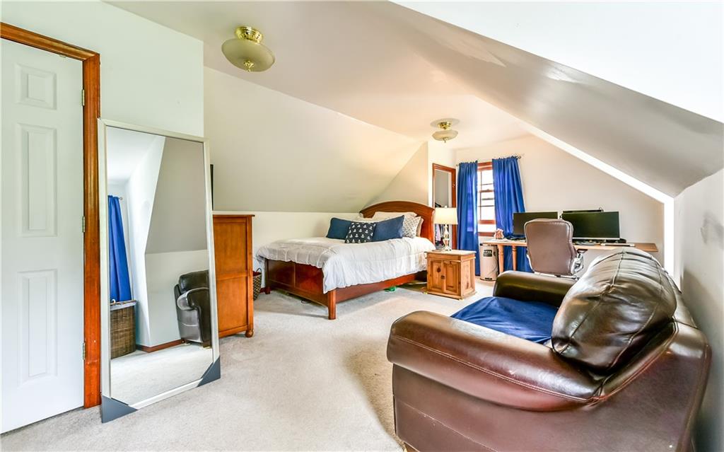 3844 Grove Road Gibsonia, PA 15044 - Photo 21 of 25 Oversized fourth bedroom with en suite.