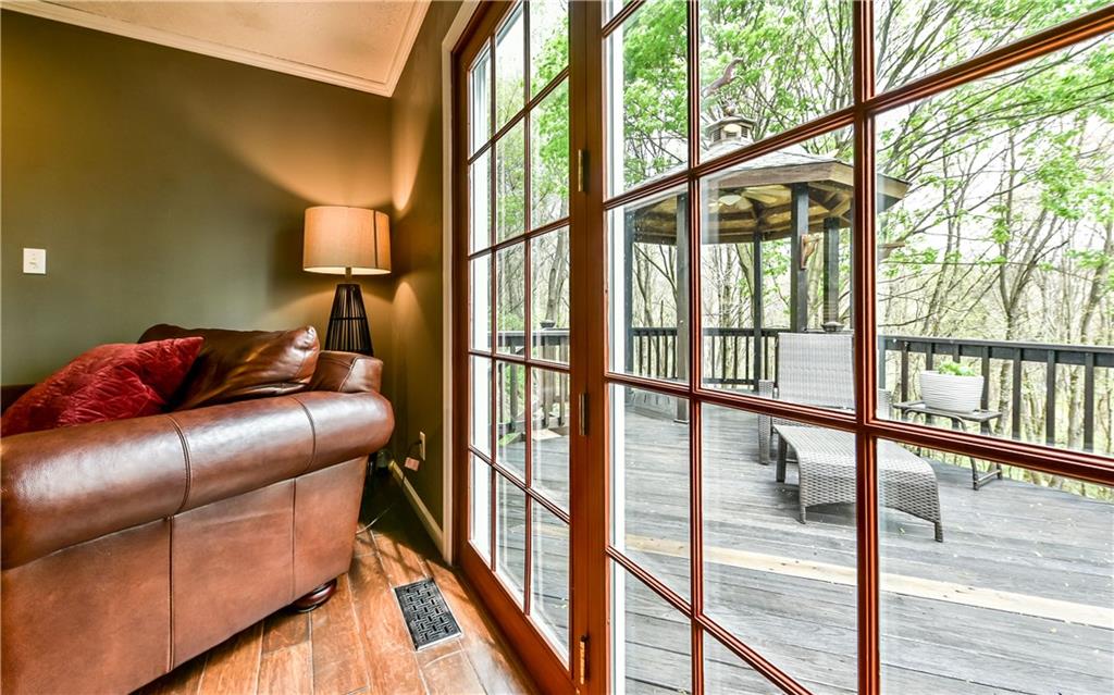 3844 Grove Road Gibsonia, PA 15044 - Photo 10 of 25 Access the gazebo and deck from the Family Room.