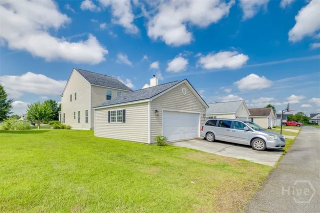 $2,800 | 8 Bushwood Drive, Savannah, GA 31407