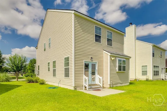 $2,800 | 8 Bushwood Drive, Savannah, GA 31407