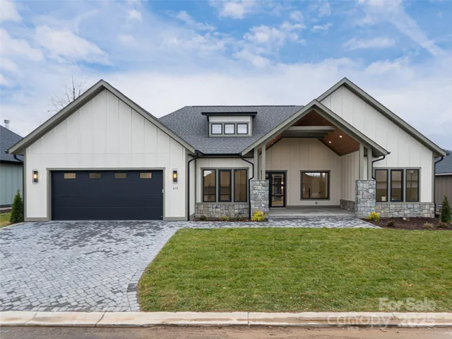 $875,000 | 419 Big Hl Drive, Unit 83, Arden, NC 28704