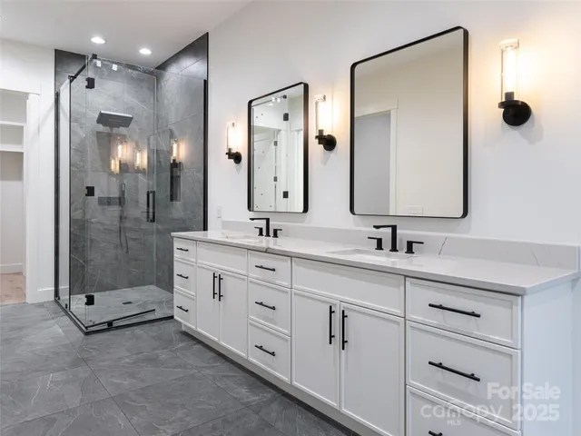 $875,000 | 419 Big Hl Drive, Unit 83, Arden, NC 28704