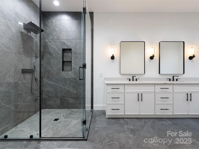 $875,000 | 419 Big Hl Drive, Unit 83, Arden, NC 28704