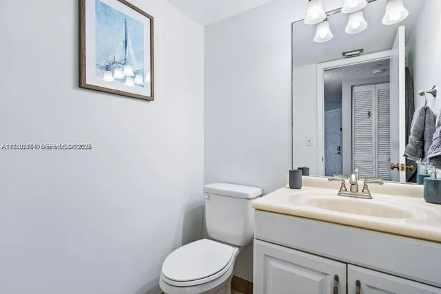 $329,000 | 1605 Highway 1, Unit D104, Jupiter, FL 33477