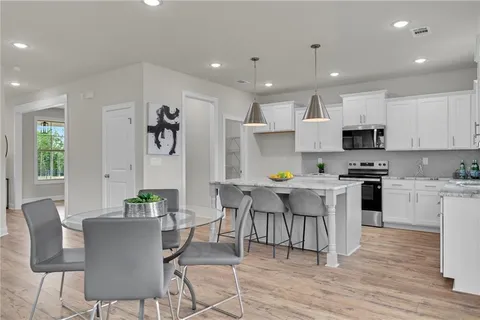 $553,000 | 922 Homepark Circle, Buford, GA 30518