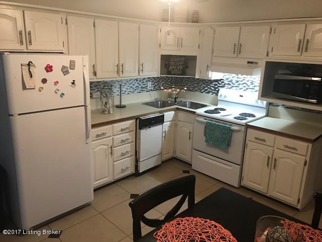 4612 Kiefer Road Louisville, KY 40216 - Photo 5 of 11 kitchen