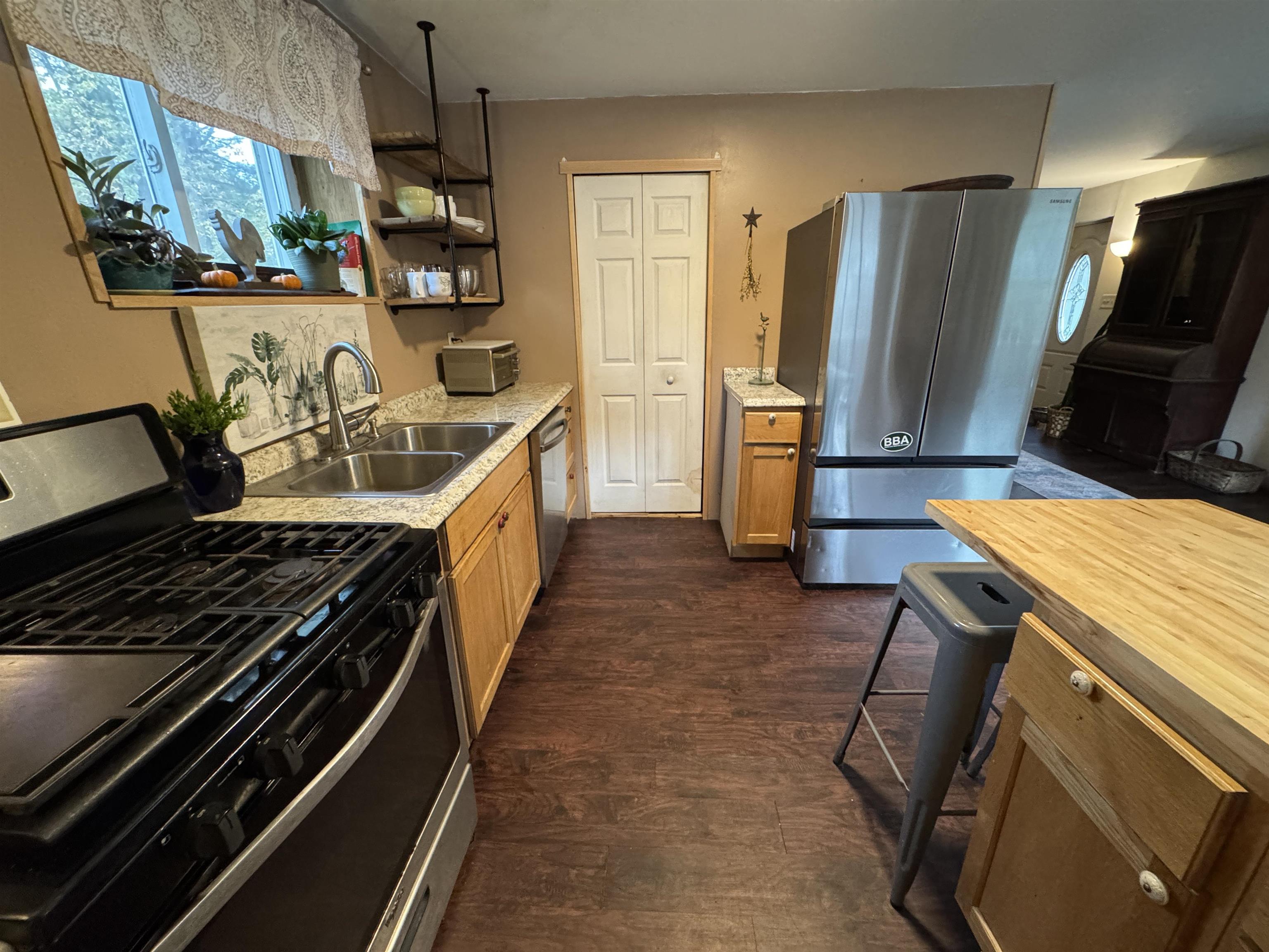 1833 Mattson Road Chester, VT 05143 - Photo 5 of 23