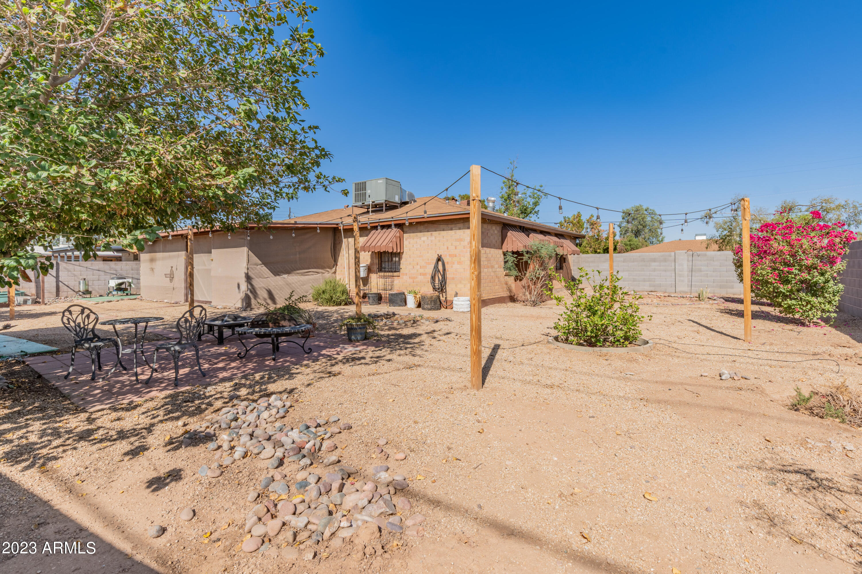 2401 West Osborn Road Phoenix, AZ 85015 - Photo 18 of 26 2401 W Osborn Rd-28