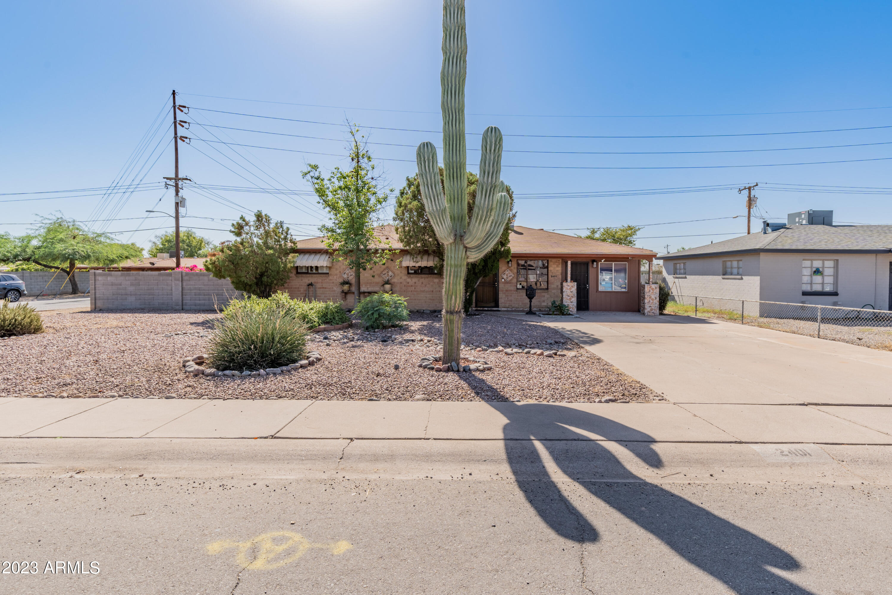 2401 West Osborn Road Phoenix, AZ 85015 - Photo 23 of 26 2401 W Osborn Rd-35