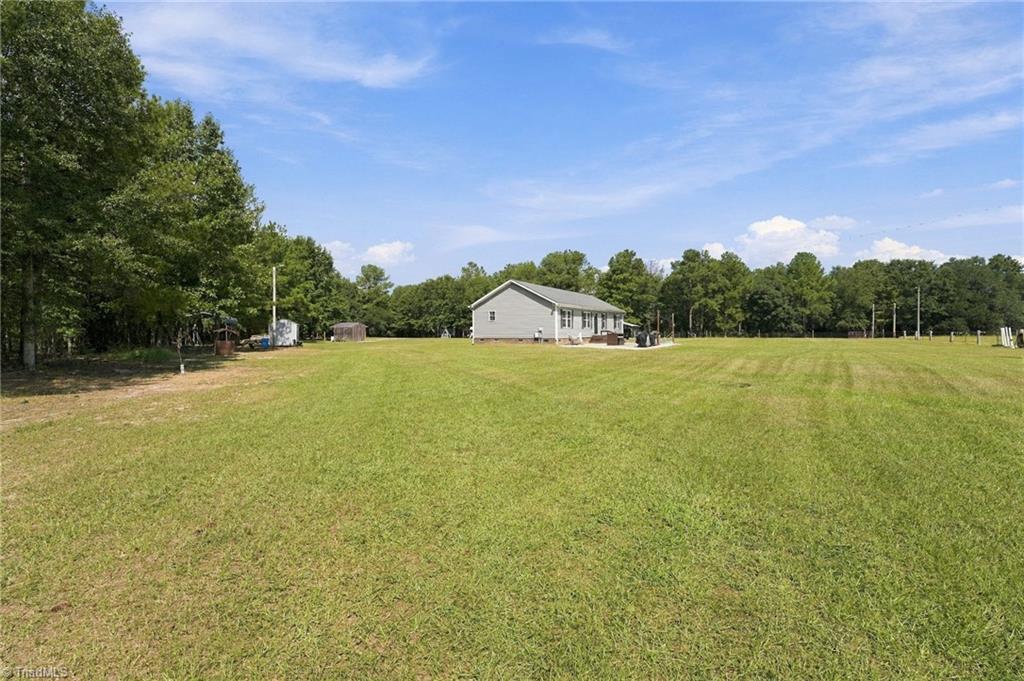 139 Horseshoe Road Rockingham, NC 28379 - Photo 38 of 49 Gallery Image 38